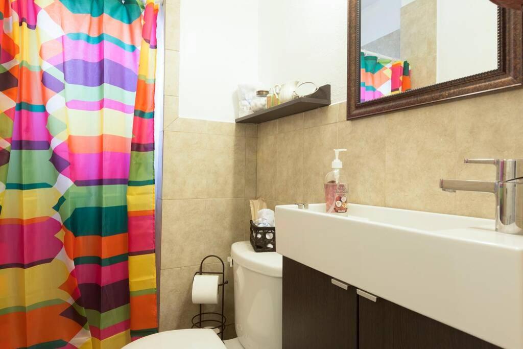 1 Bedroom Apt Near Coconut Grove Miami Extérieur photo