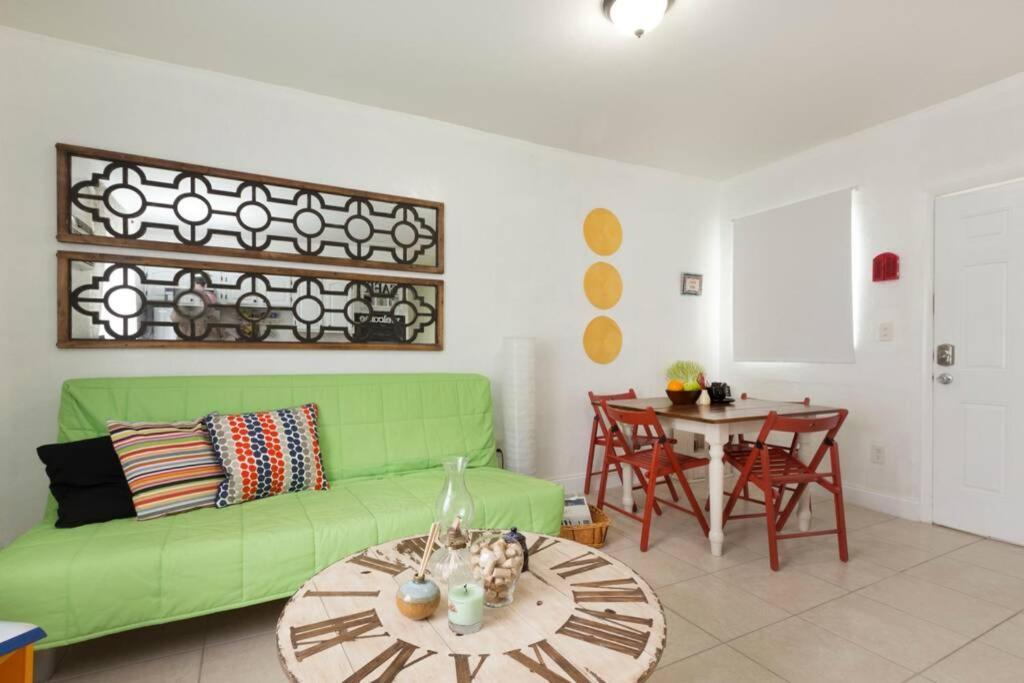 1 Bedroom Apt Near Coconut Grove Miami Extérieur photo
