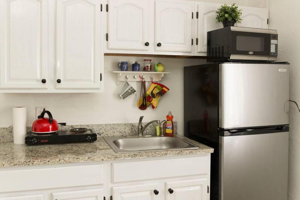 1 Bedroom Apt Near Coconut Grove Miami Extérieur photo